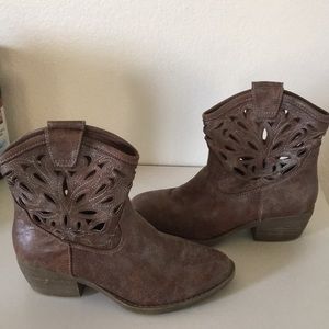 Cowboy booties